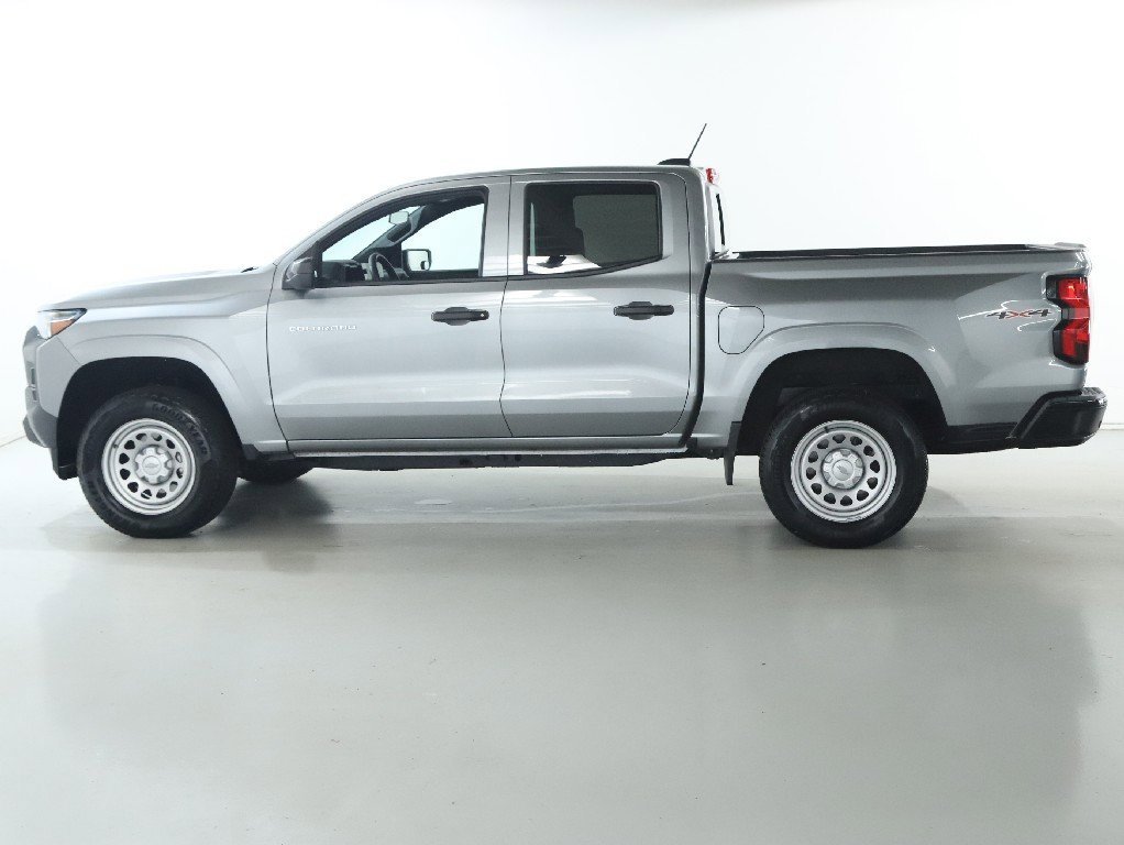 Used 2023 Chevrolet Colorado W/T w/ Safety Package image 37