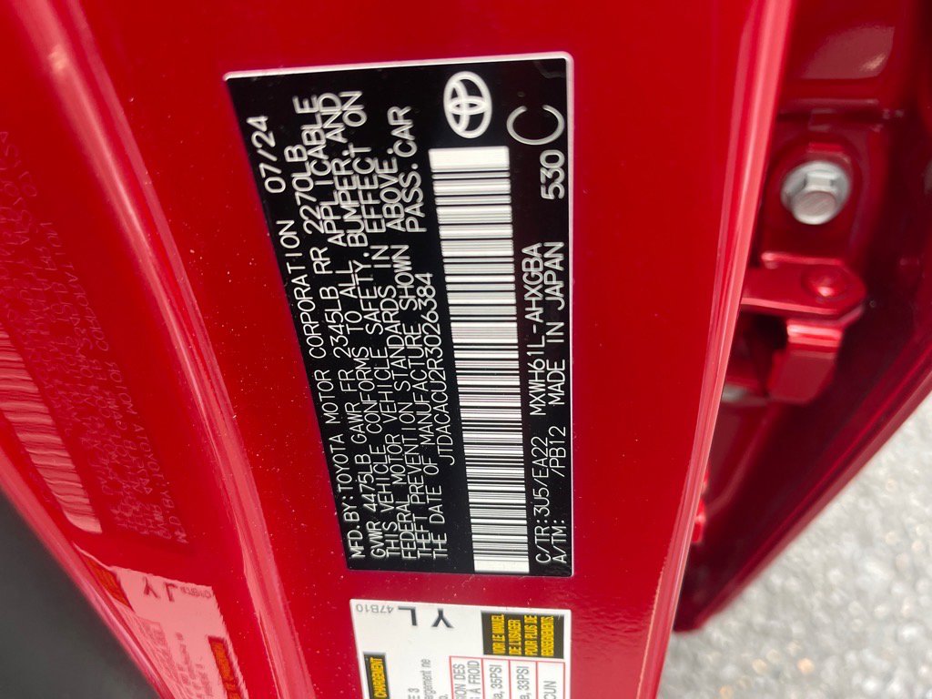 Used 2024 Toyota Prius Prime Premium image 11