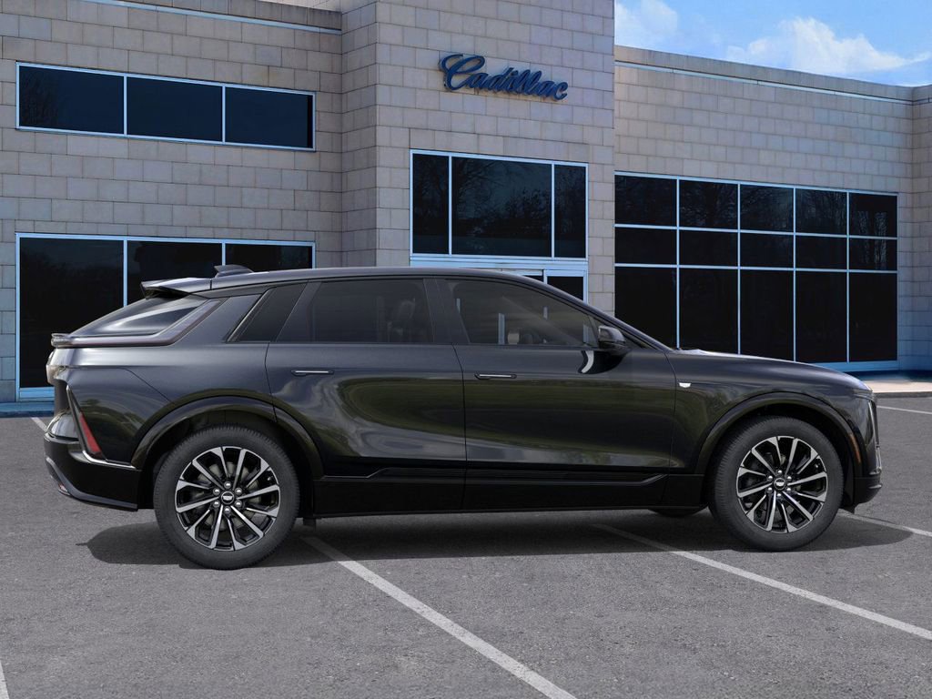 New 2026 Cadillac Lyriq Sport image 6