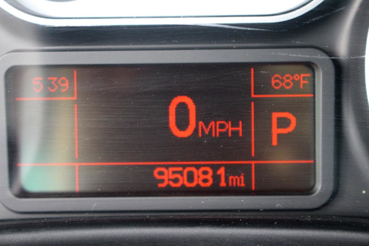 Used 2017 FIAT 500L Pop FWD image 20