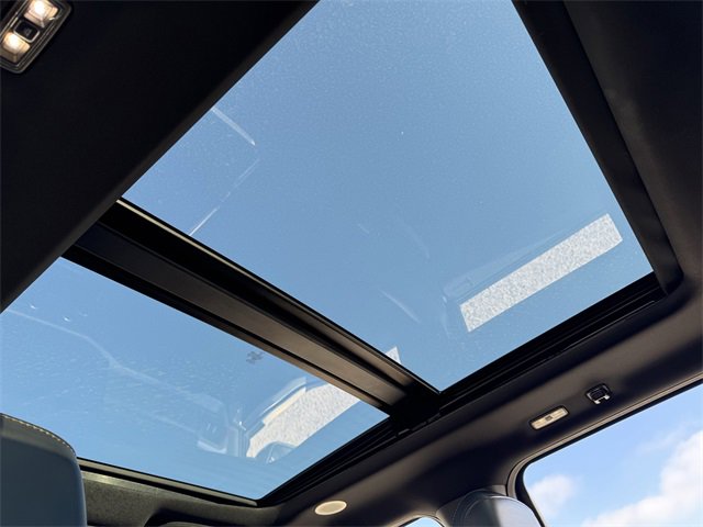 Certified 2021 Ford F150 Raptor w/ Equipment Group 801A High image 33