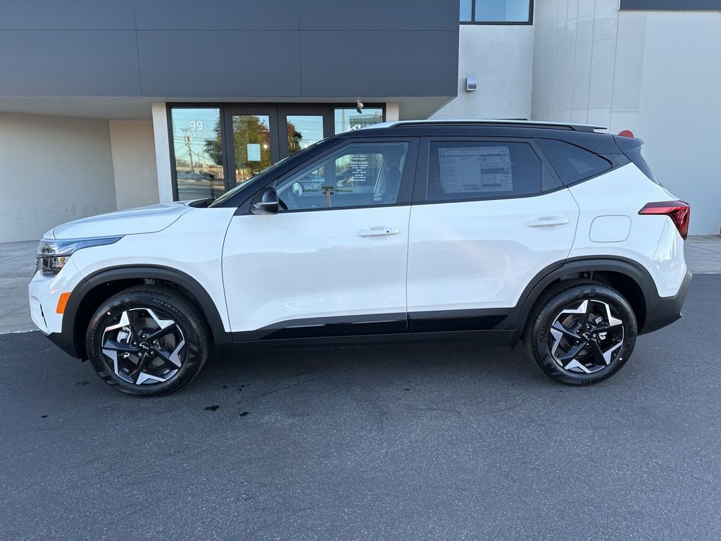 New 2026 Kia Seltos S image 2