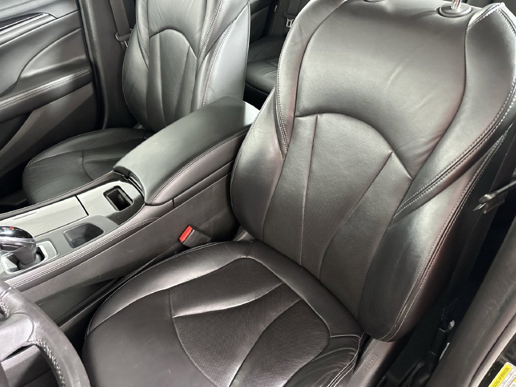 Certified 2017 Buick LaCrosse Essence w/ Sights and Sounds Package FWD image 21