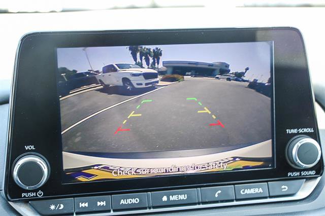 Used 2023 Nissan Rogue SV image 13