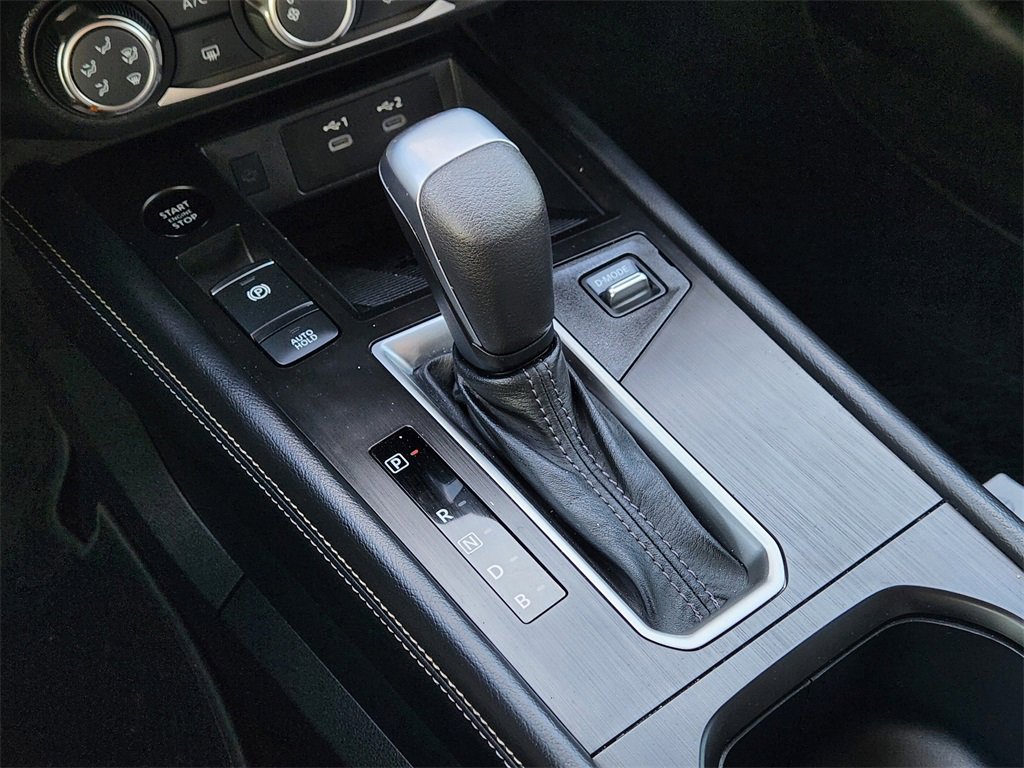 Used 2025 Nissan Kicks SV image 20