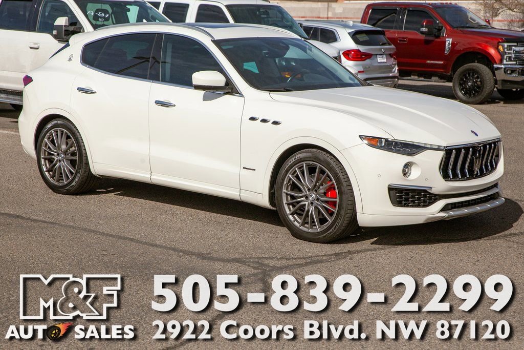 Used 2021 Maserati Levante GranLusso image 1