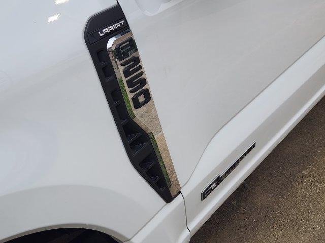 Used 2024 Ford F250 Lariat AWD/4WD image 10