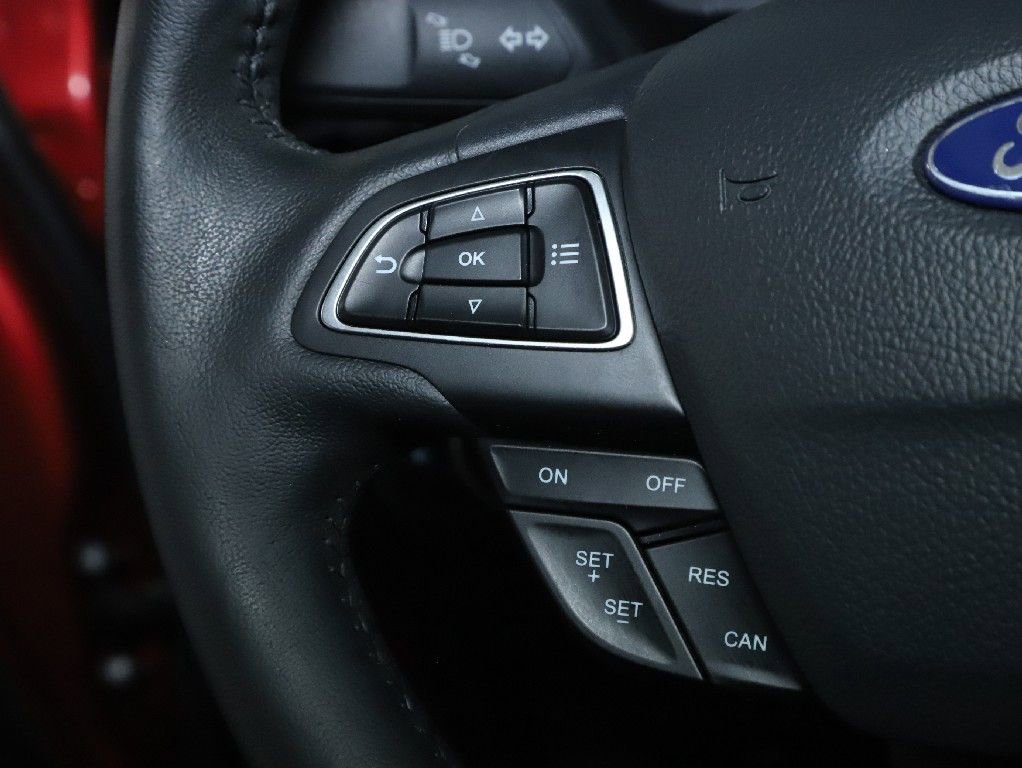 Used 2020 Ford EcoSport Titanium image 22