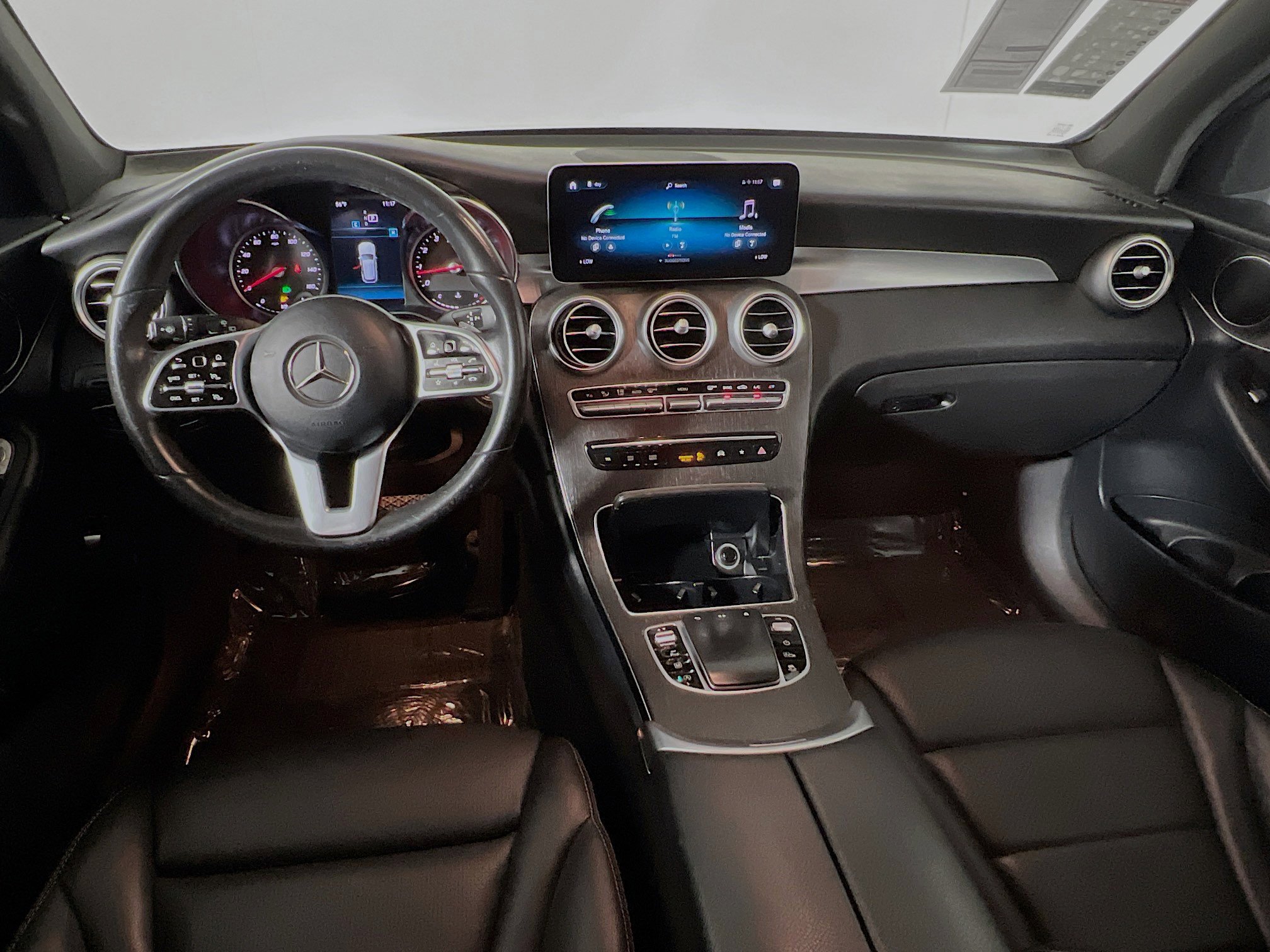 Used 2021 Mercedes-Benz GLC 300 image 30