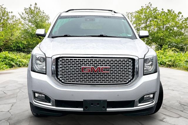 Used 2016 GMC Yukon Denali w/ Open Road Package image 3