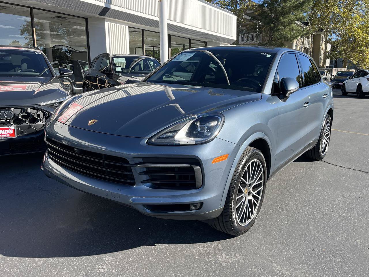 Used 2020 Porsche Cayenne AWD/4WD image 19