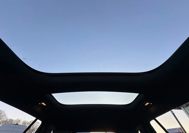 New 2026 Mercedes-Benz GLB 250 4MATIC image 16