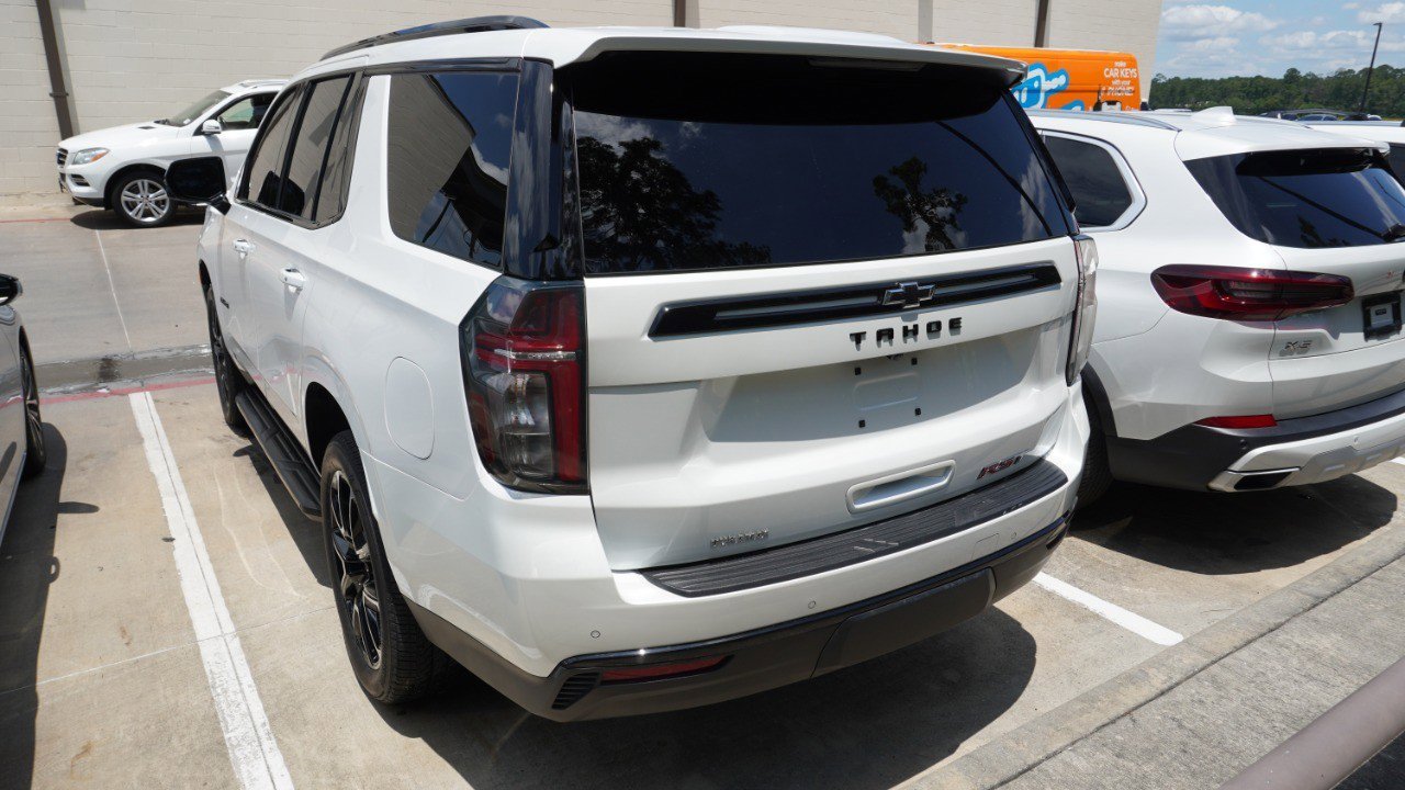 Used 2024 Chevrolet Tahoe RST w/ Luxury Package RWD image 5