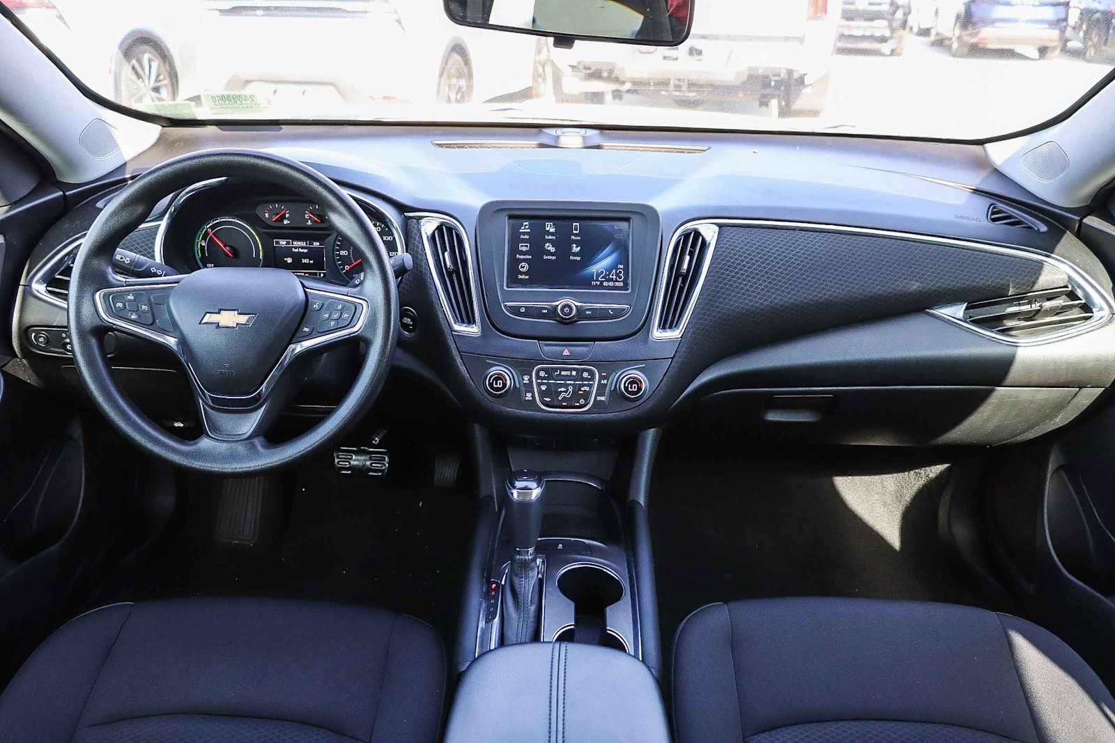 Used 2017 Chevrolet Malibu Hybrid FWD image 12