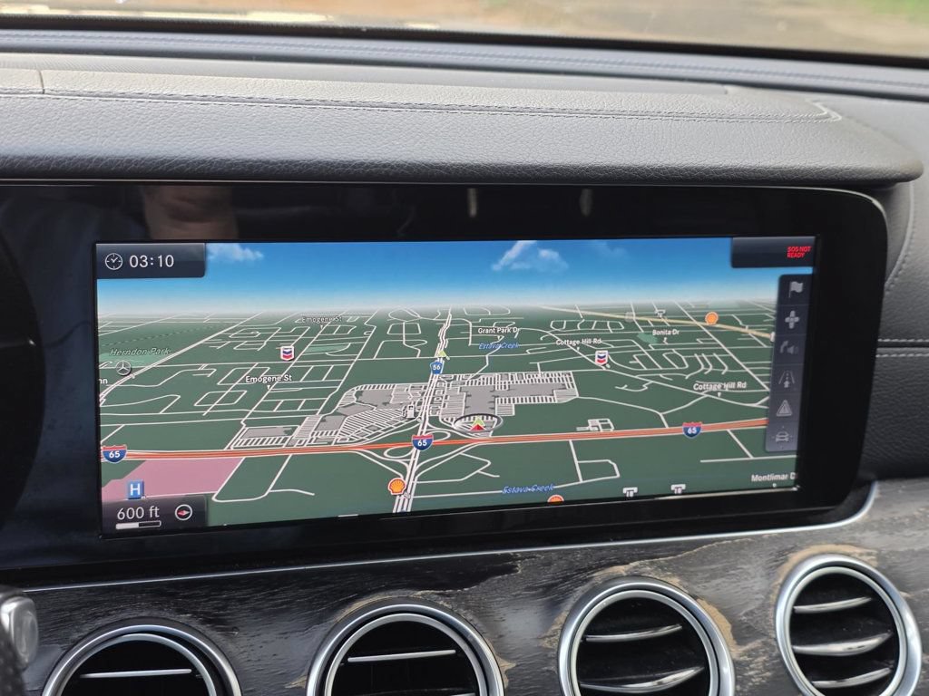 Used 2017 Mercedes-Benz E 300 image 12