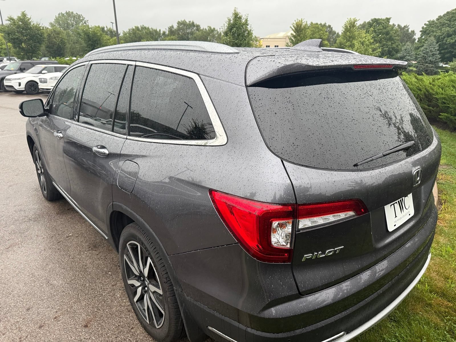 Used 2021 Honda Pilot Elite image 6