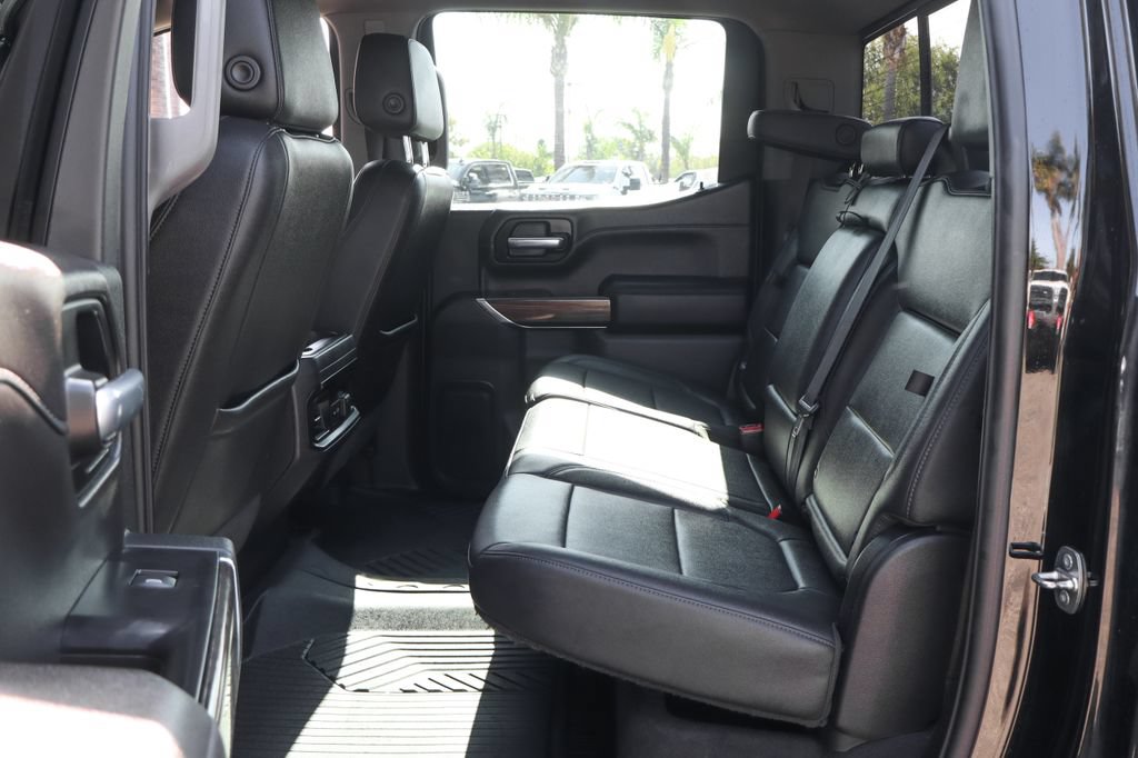 Used 2021 Chevrolet Silverado 1500 LT Trail Boss w/ Convenience Package II AWD/4WD image 44