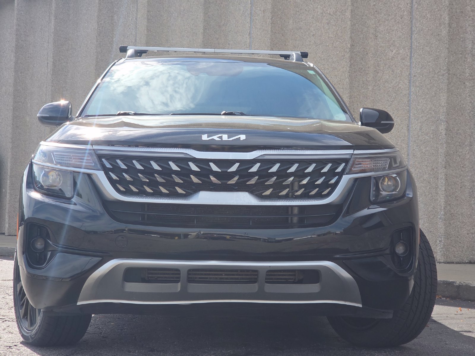 Used 2023 Kia Seltos Nightfall Edition AWD/4WD image 15