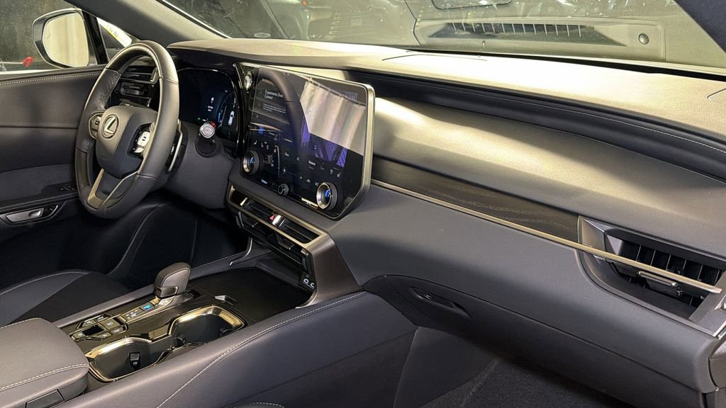 Certified 2025 Lexus RX 350 Premium w/ Accessory Package (A2) image 10