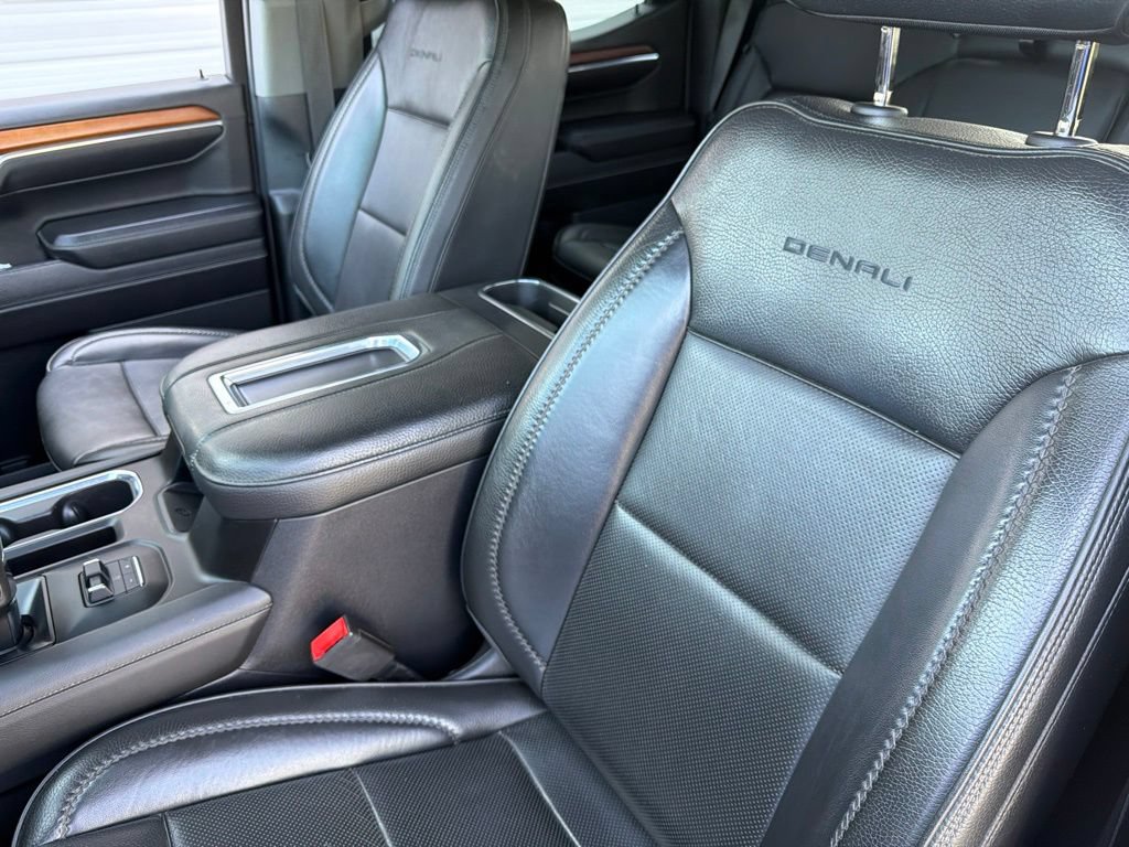Used 2022 GMC Sierra 1500 Denali w/ Technology Package AWD/4WD image 8