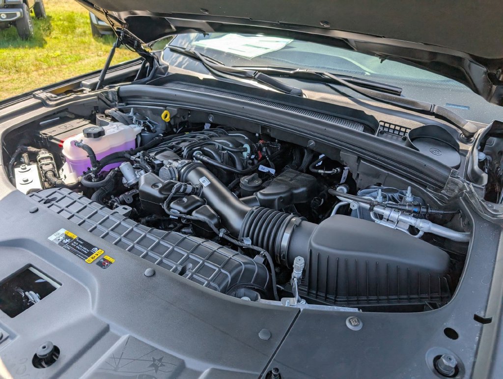 New 2026 Jeep Grand Cherokee Laredo RWD image 32