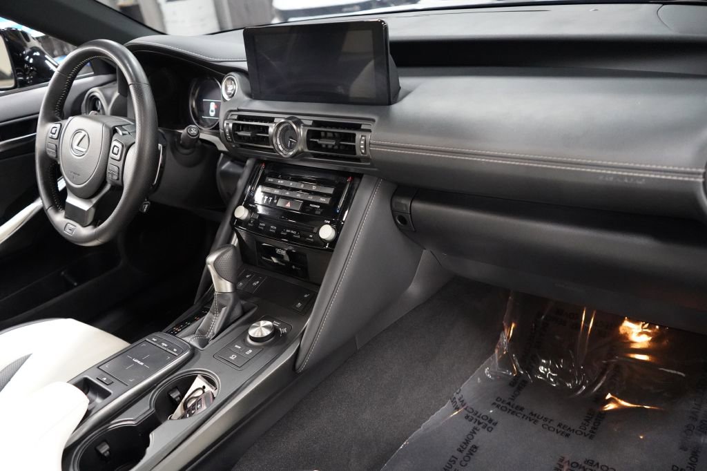 Used 2025 Lexus IS 500 w/ Accessory Package RWD image 24
