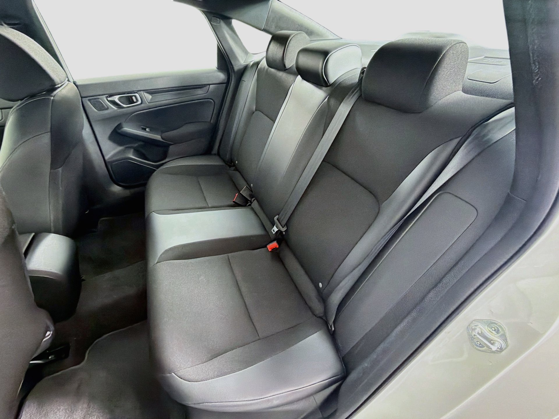 Used 2023 Honda Civic Sport image 19