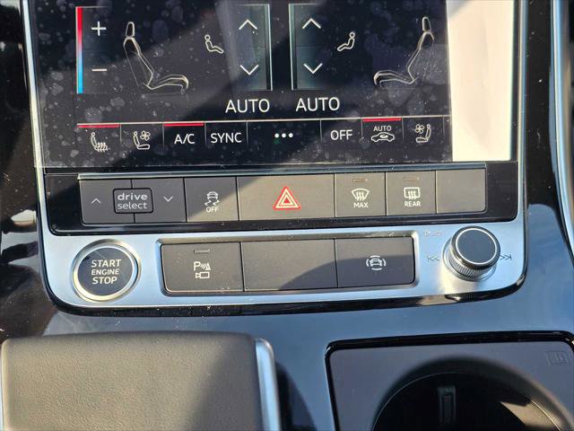 Used 2025 Audi Q7 3.0T Premium Plus AWD/4WD image 33