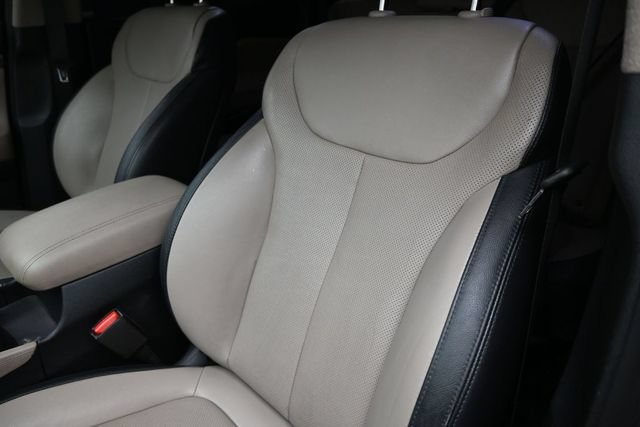 Used 2019 Hyundai Santa Fe Limited FWD image 25