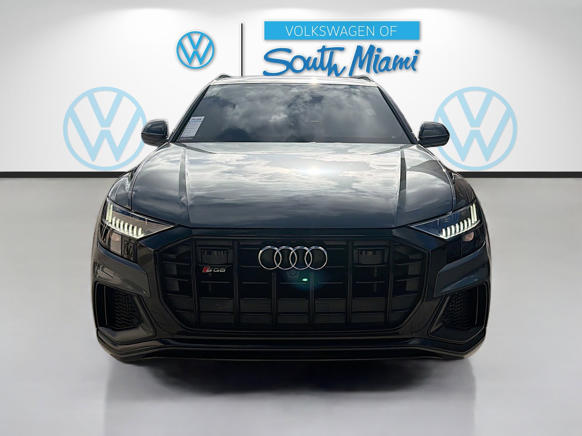 Used 2023 Audi SQ8 Prestige w/ Prestige Package image 2