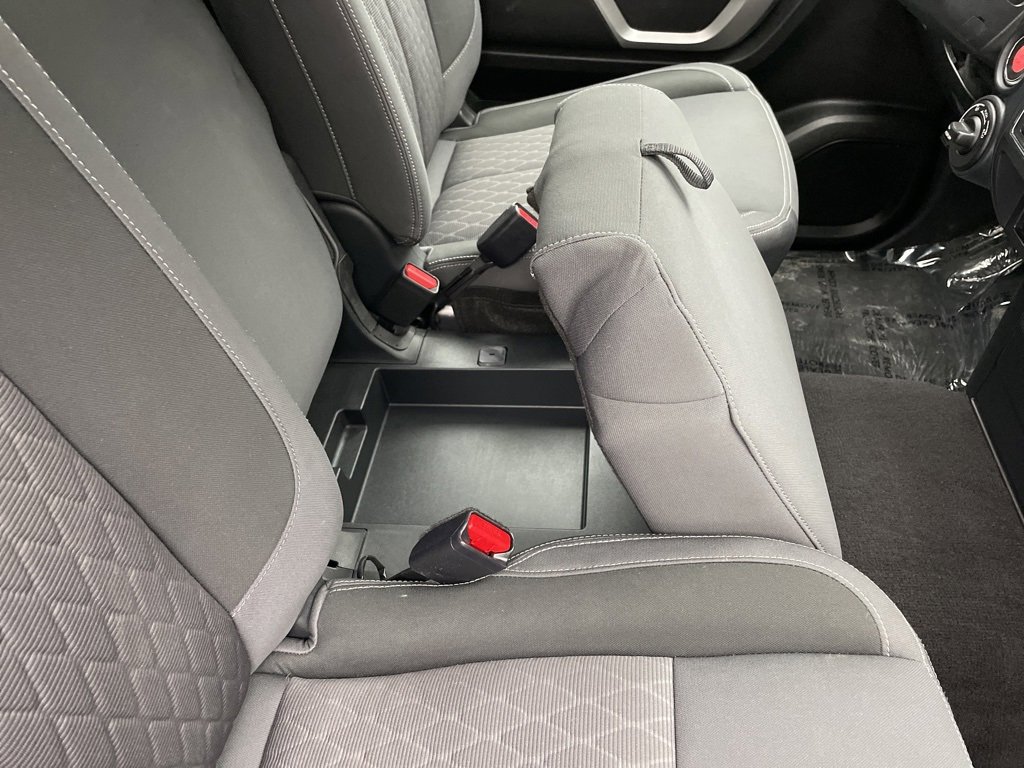 Used 2024 Nissan Titan SV image 47