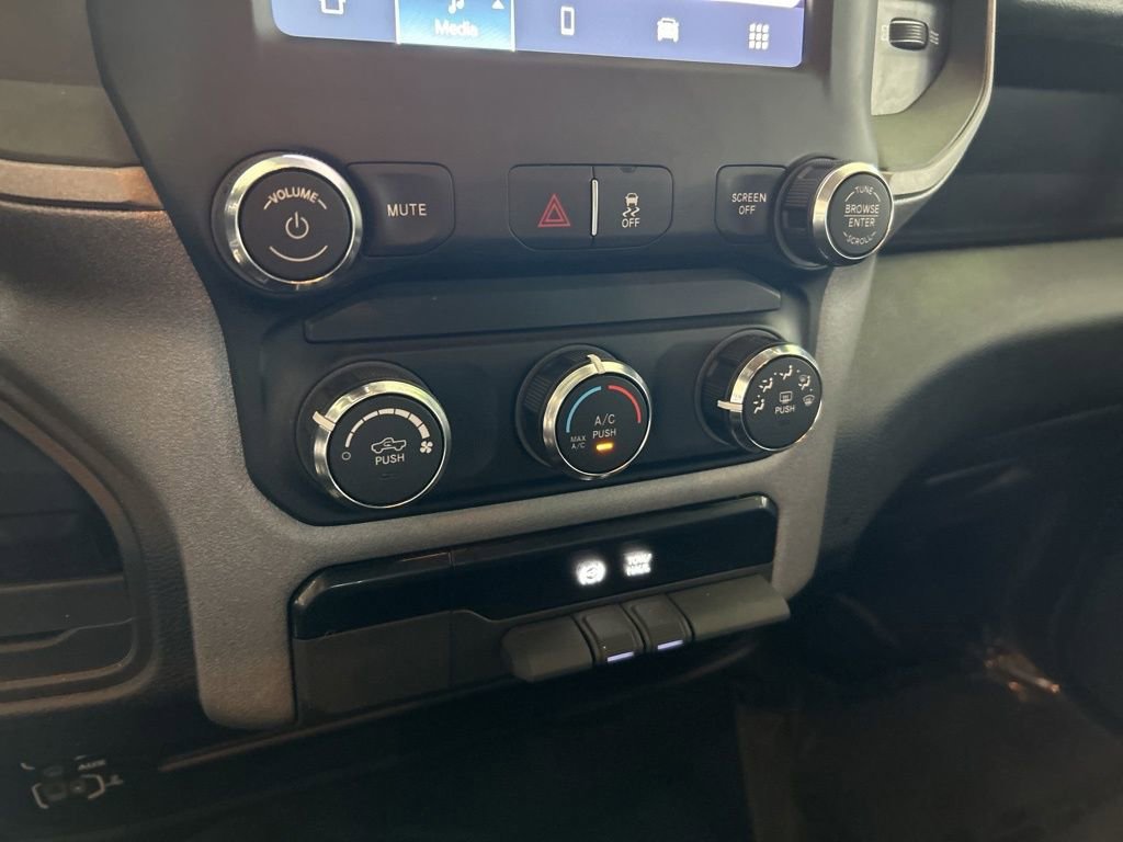 Used 2024 RAM 3500 Tradesman image 43