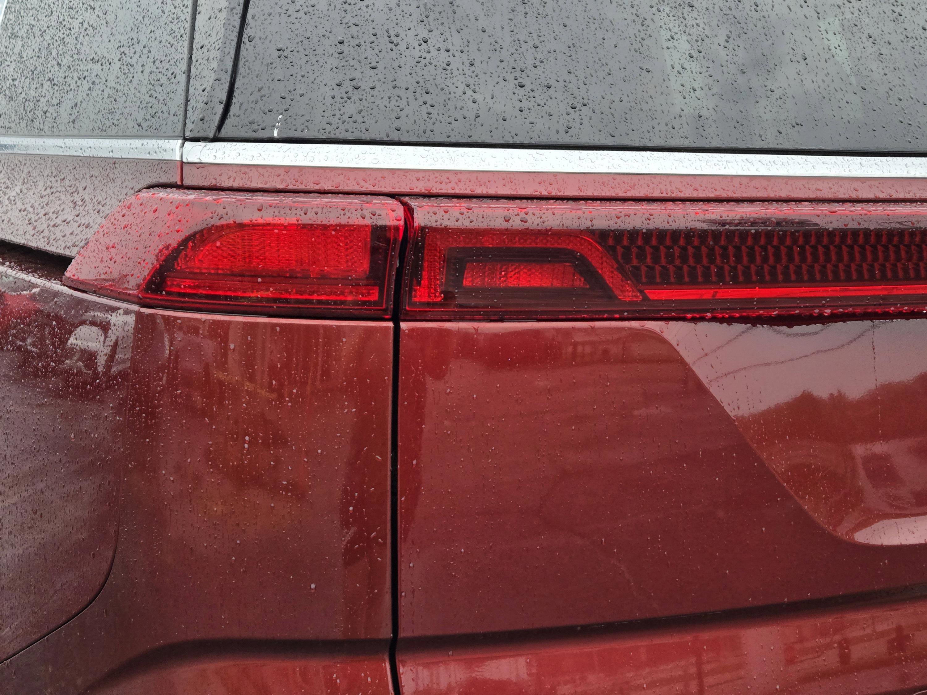 Used 2022 Kia Carnival SX image 9