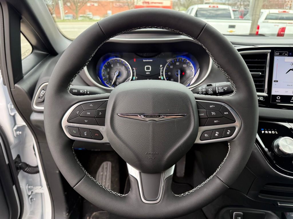 New 2026 Chrysler Voyager LX FWD image 14
