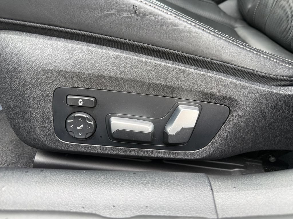 Used 2022 BMW M850i Gran Coupe xDrive AWD/4WD image 37