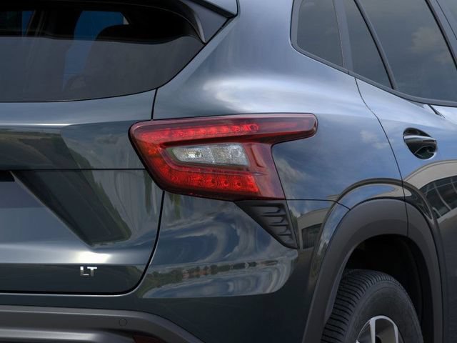 New 2026 Chevrolet Trax LT w/ Driver Confidence Package FWD image 12