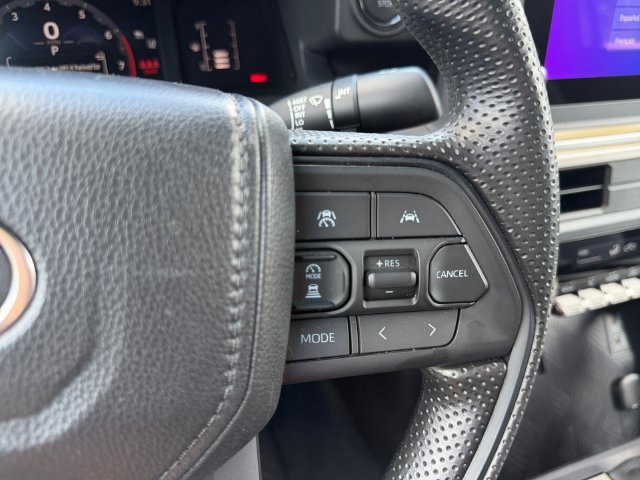 Certified 2026 Toyota Tacoma SR5 AWD/4WD image 27