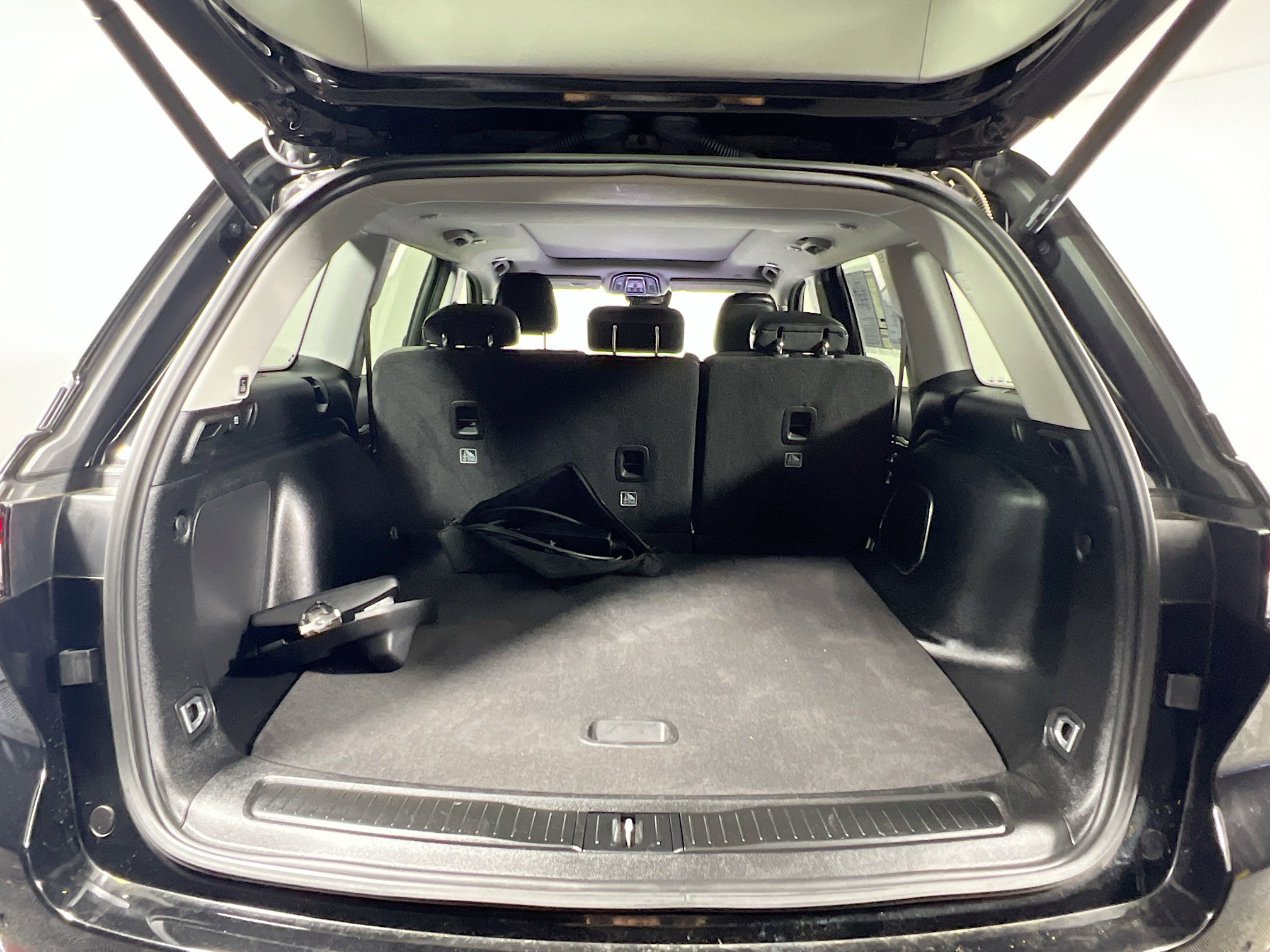 Used 2022 Jeep Grand Cherokee Limited 4xe image 34