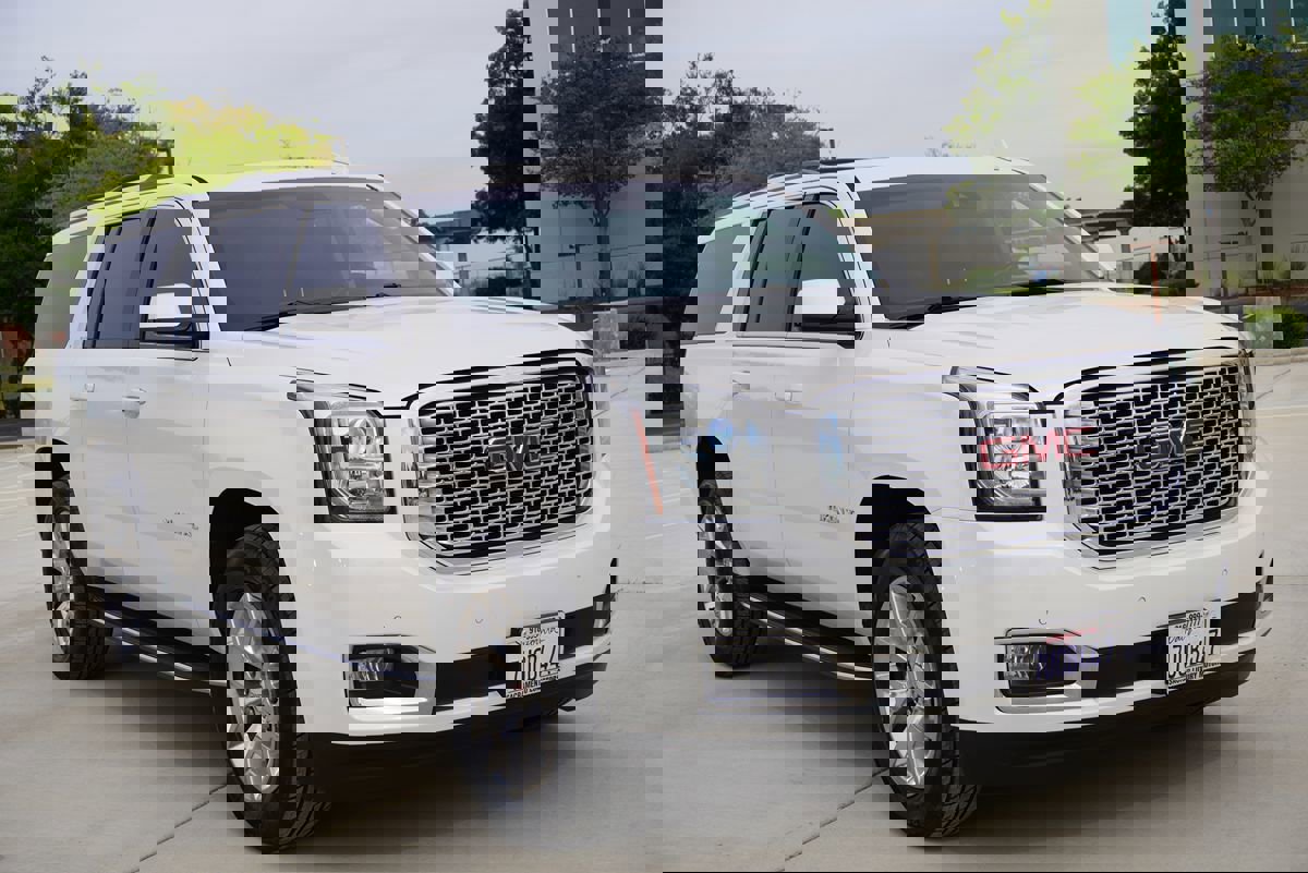 Used 2017 GMC Yukon XL SLT w/ Open Road Package image 11