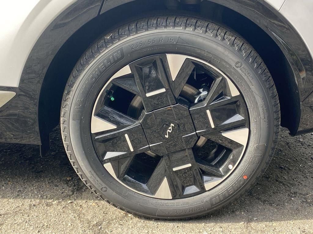 New 2026 Kia Sportage SX FWD image 37