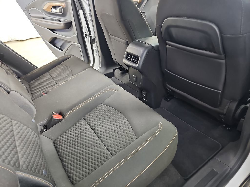 Used 2020 GMC Terrain SLE w/ Driver Convenience Package image 14