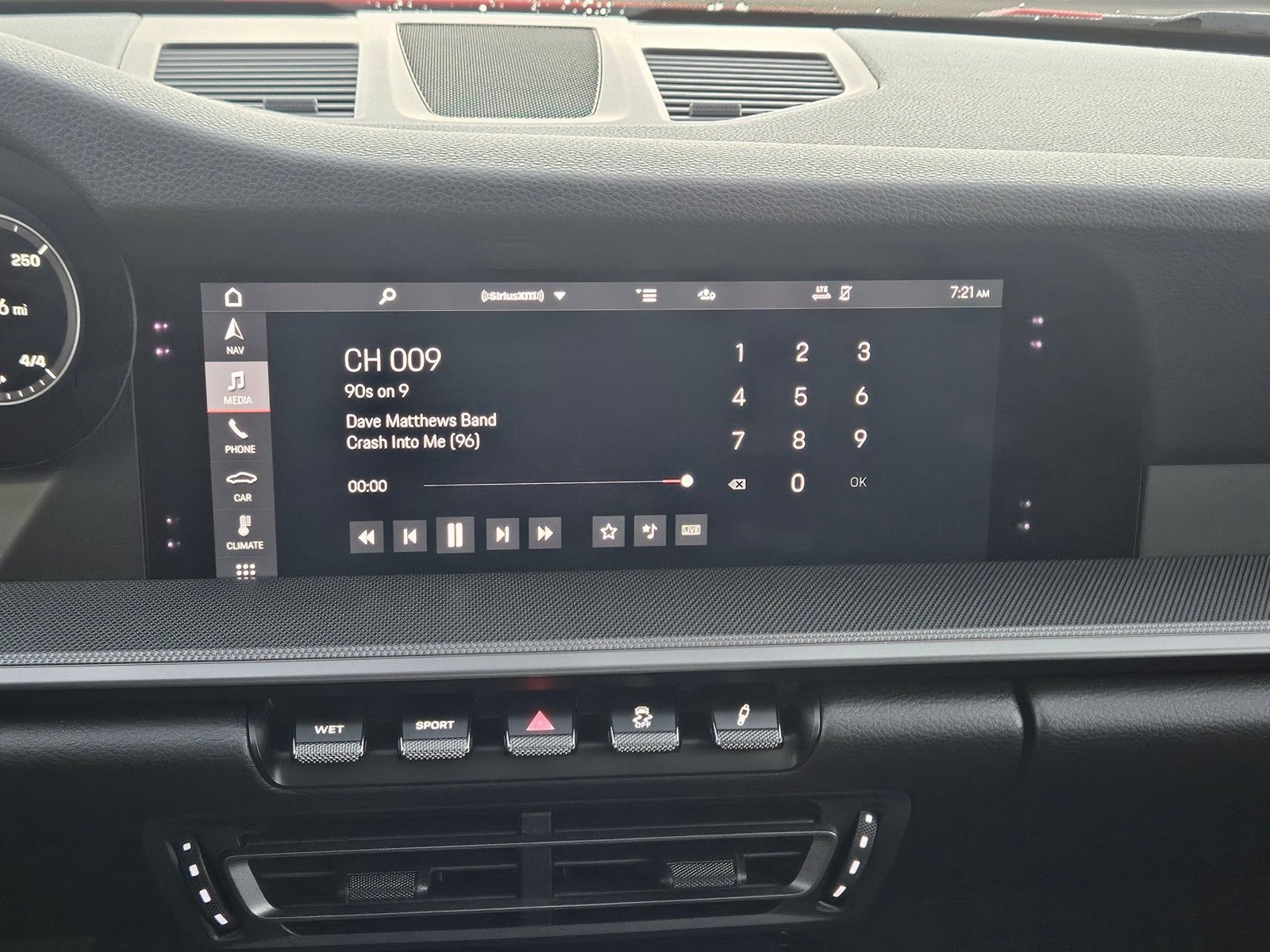 Used 2021 Porsche 911 Carrera image 13