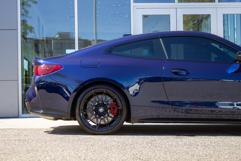 Used 2026 BMW M4 xDrive Competition w/ Executive Package AWD/4WD image 6