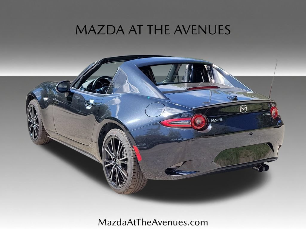 New 2026 MAZDA MX-5 Miata RF Grand Touring RWD image 5