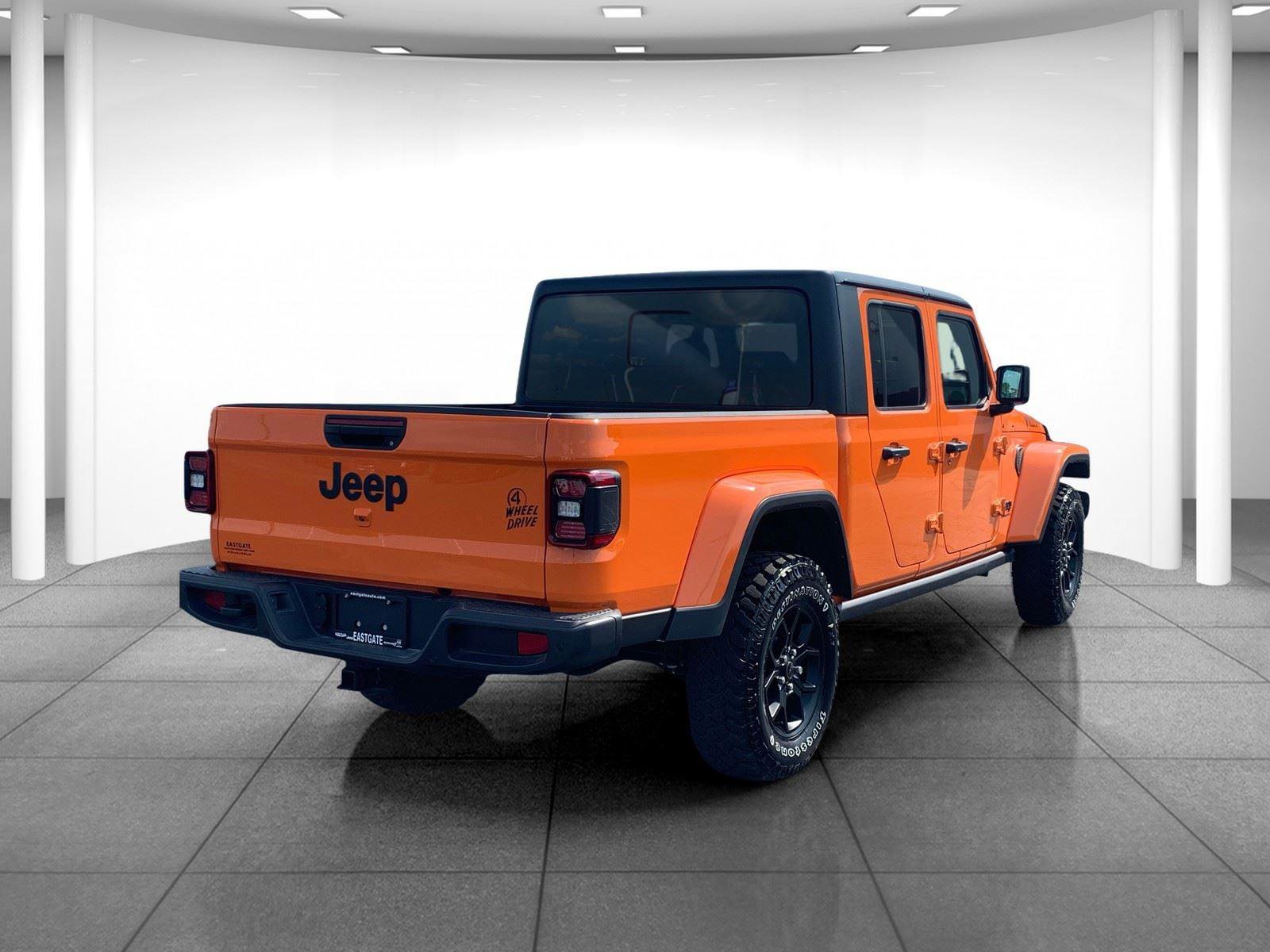 Used 2025 Jeep Gladiator Willys image 7