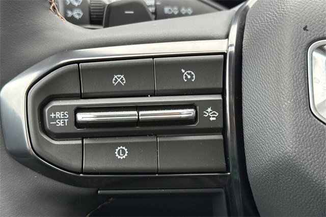 New 2026 GMC Terrain AT4 w/ Convenience Package III image 27