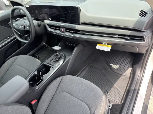 New 2026 Kia K4 FWD image 19