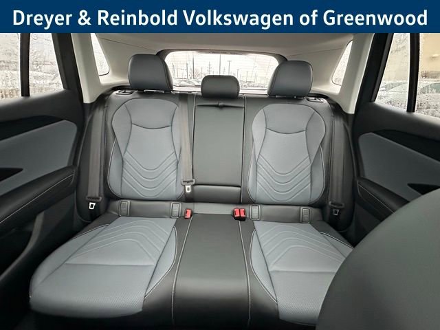 New 2026 Volkswagen Tiguan SE image 30