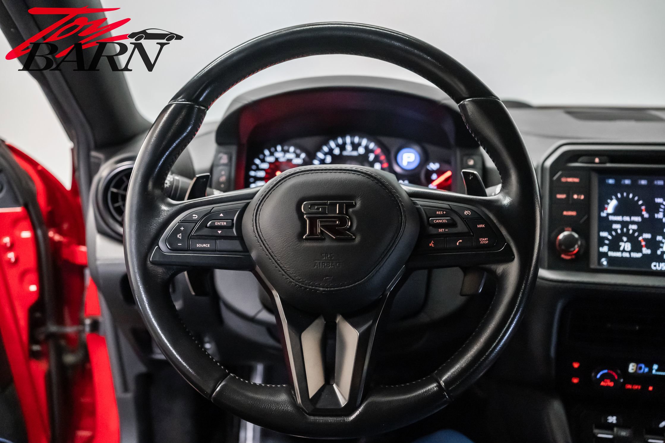 Used 2018 Nissan GT-R Premium image 29