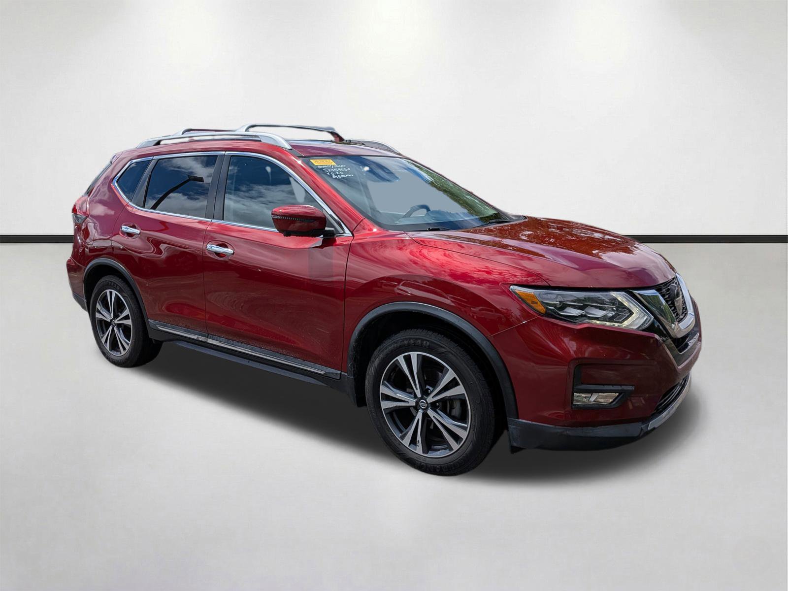 Used 2018 Nissan Rogue SL w/ Premium Package